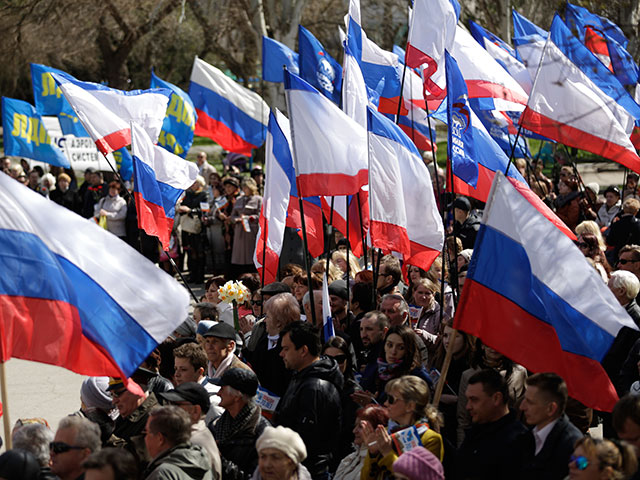 Жители Крыма довольны присоединением к России, несмотря на низкий уровень жизни и рост цен