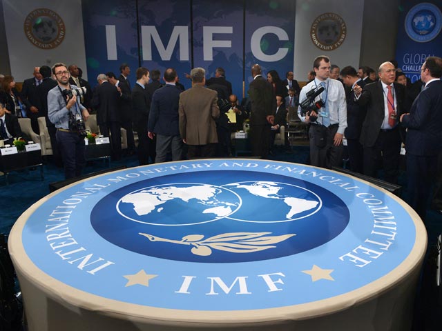 МВФ улучшил прогнозы по России: спад в этом году, 1,5% роста - в следующем