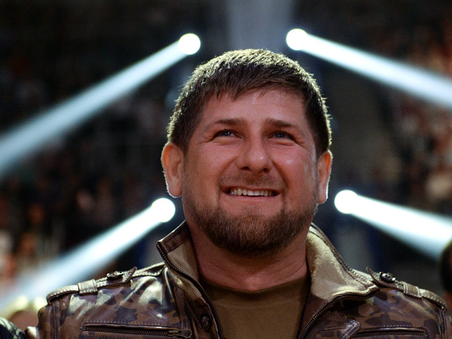 Новыми членами организации стали 16 человек, в том числе и глава Чеченской республики Рамзан Кадыров. Они прочитали присягу, после чего им вручили жилетки участников клуба