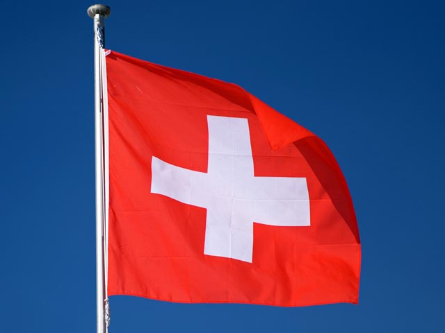 Швейцария начала публиковать запросы об уклоняющихся от налогов иностранцах