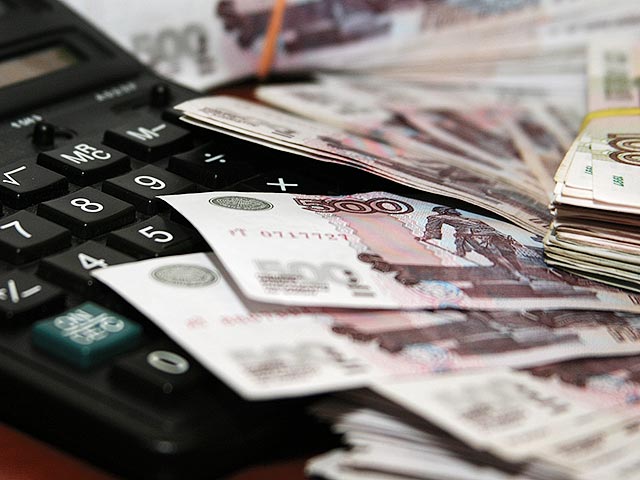 По состоянию на 1 мая задолженность россиян перед банками достигла 10,8 триллиона рублей