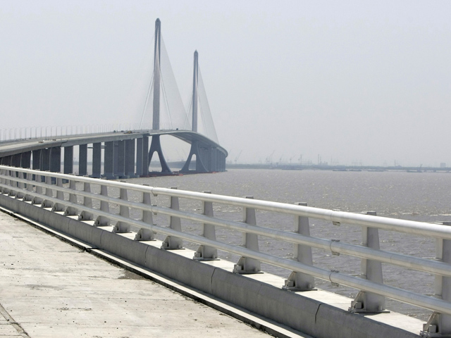 Мост через реку Янцзы