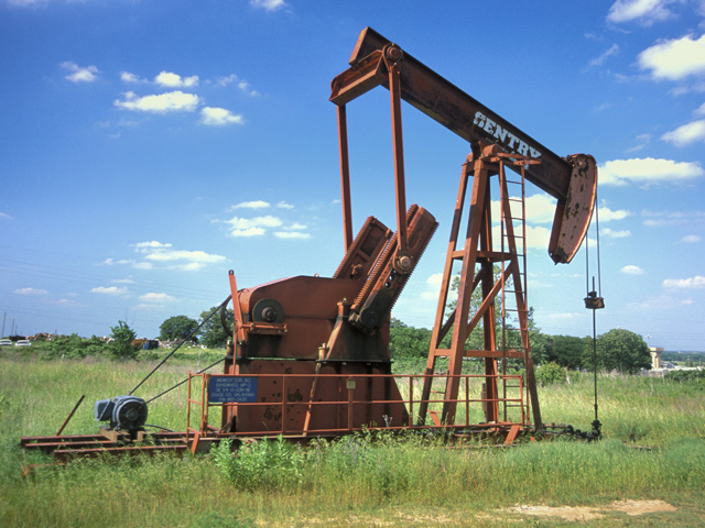 Цены на нефть будут варьироваться в ближайшие годы около уровней в 50-60 долларов за баррель