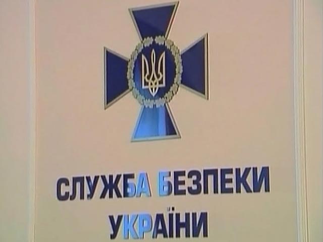 Служба безопасности Украины (СБУ) сообщает, что заведено дело в отношении чиновников из РФ, виновных в "похищении" украинской летчицы Надежды Савченко, которая в настоящее время в ожидании суда находится в московском СИЗО