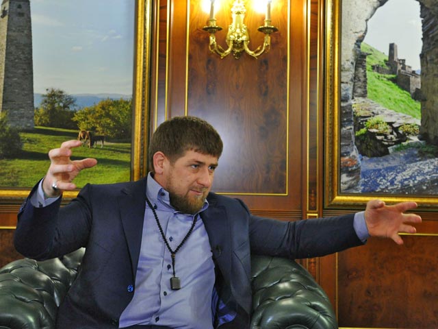 Кадыров заявил, что правозащитники могли сами спровоцировать нападение на свой офис в Грозном