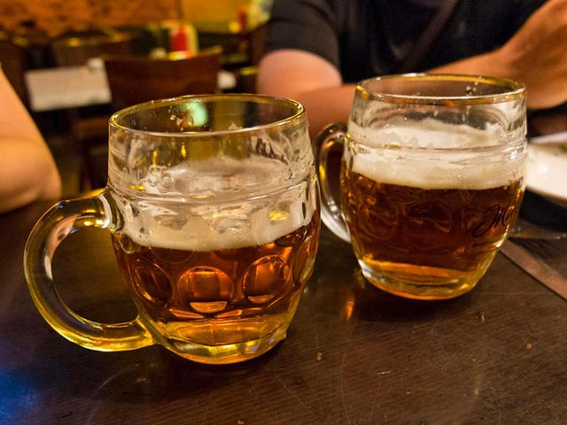 Доля пива в общем объеме проданного в России алкоголя продолжает расти