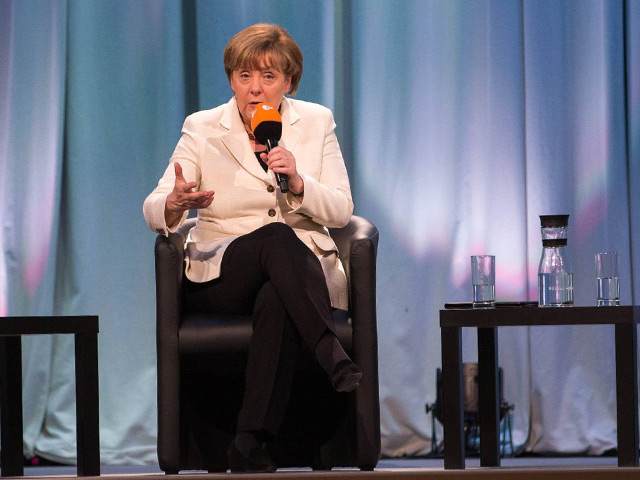 Участники предстоящего саммита G7, откуда РФ изгнали из-за конфликта на Украине, обсудят, к обсуждению каких международных проблем Россию все же следует подключить, заявила в интервью DW канцлер Германии Ангела Меркель