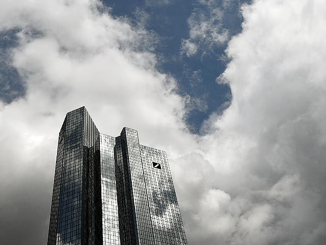 Акции Deutsche Bank на бирже во Франкфурте 8 июня выросли более чем на 7% после сообщений о кадровых перестановках в высшем руководстве банка