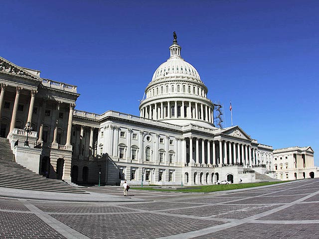 Конгресс США включил в законопроект военного бюджета страны поправки, предусматривающие поставку на Украину летального вооружения