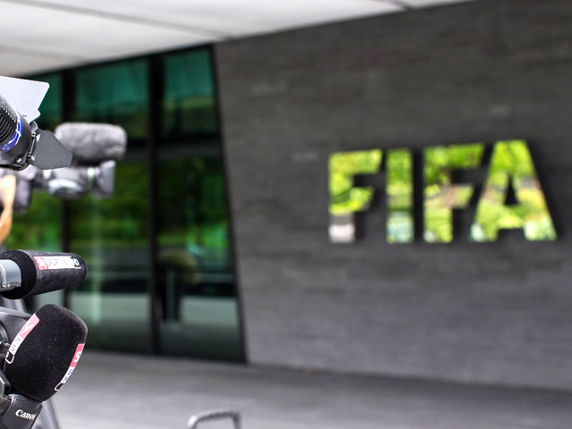 Исполком ФИФА обсудит 20 июля дату выборов президента организации