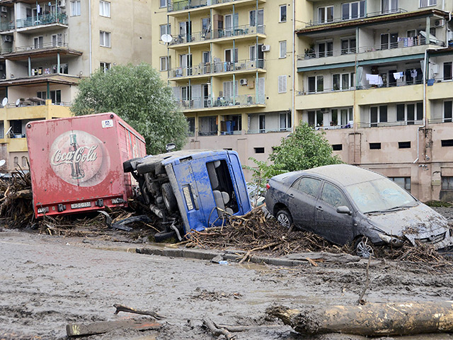 В Грузии в понедельник, 15 июня, День траура в память по погибшим в результате сильного наводнения в Тбилиси
