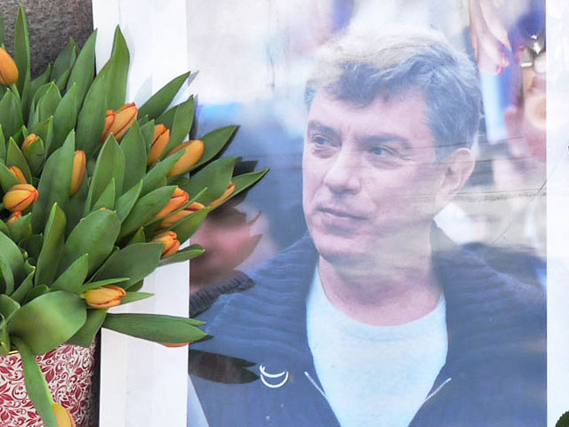 Власти Киева рассматривают возможность переименования одной из улиц в честь российского оппозиционного политика Бориса Немцова, убитого в Москве 27 февраля