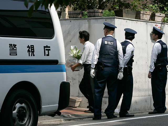Во вторник японская полиция арестовала трех руководителей действующего на юге страны крупного мафиозного клана "Кудокай". Их подозревают в укрывательстве преступных доходов на миллионы долларов