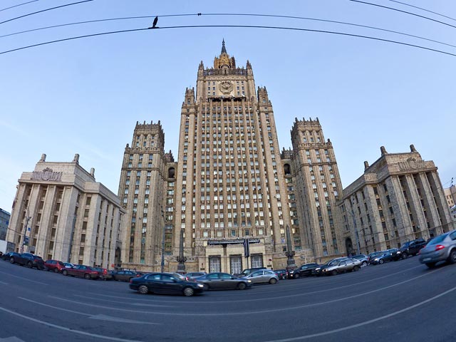 Министерство иностранных дел РФ возмущено поведением американцев, которые, по мнению российского ведомства, ведут "охоту" на отечественных IT-специалистов за рубежом, используя при этом противоправные методы