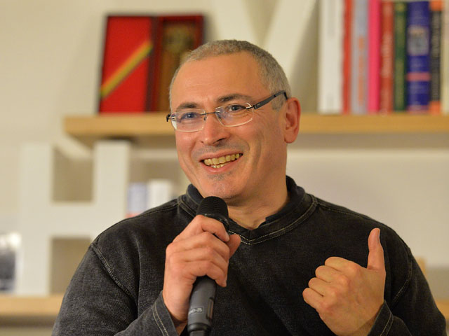Бывший совладелец ЮКОСа Михаил Ходорковский считает, что аресты российского имущества и активов в Европе в связи с неисполнением решений Страсбургского и Гаагского судов принесут выгоду России
