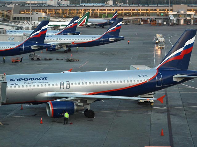 В ежегодном рейтинге ста лучших авиакомпаний мира российские "Аэрофлот" и "Трансаэро" заняли 46-е и 68-е места соответственно - против 51-го и 56-го места в 2014 году