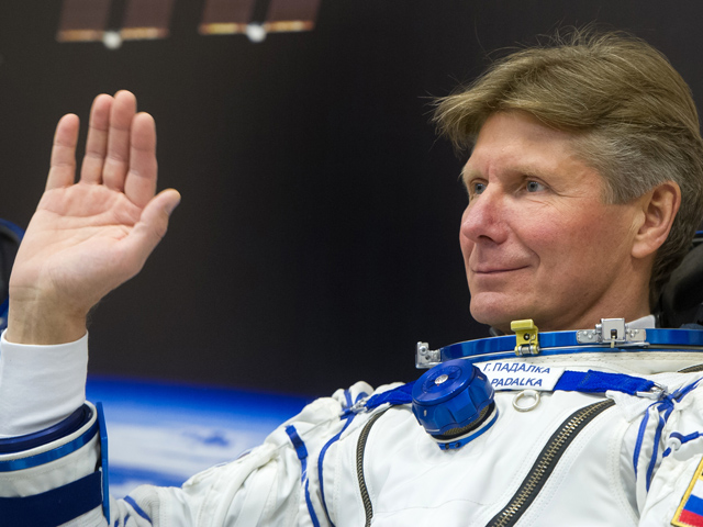 В понедельник, 29 июня, российский космонавт Геннадий Падалка побил мировой рекорд по пребыванию на орбите, установленный десять лет назад его коллегой Сергеем Крикалевым
