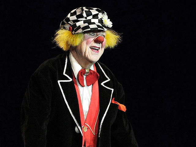 В Сочи 29 июня прилетел знаменитый "солнечный клоун" Олег Попов для участия в церемонии вручения первой международной цирковой премии "Мастер"