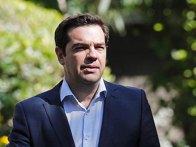 Премьер-министр Греции Алексис Ципрас, как ожидается, во вторник представит новые предложения на экстренном саммите стран еврозоны, назначенном после референдума, на котором греки проголосовали против условий международных кредиторов