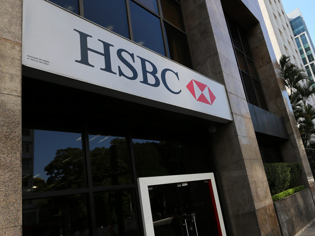 Британский банк HSBC уволил шестерых сотрудников за видеоролик, пародирующий казни ИГ