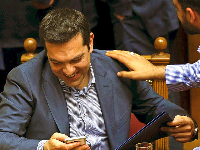 Греческий премьер Ципрас объявил достижение соглашения приоритетом всей страны