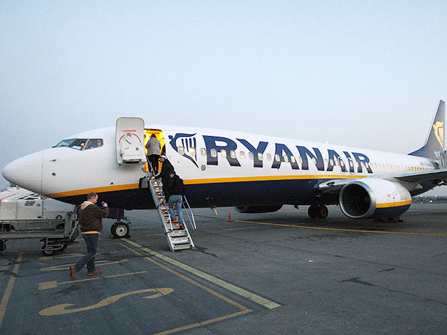 Ryanair обещает поддержать греческий народ в условиях кризиса билетами по семь евро на трех маршрутах