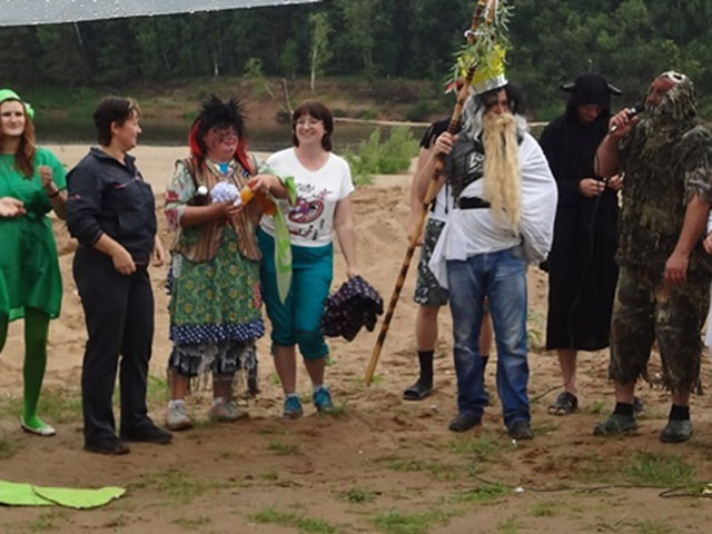В ИК-15 в Нижегородской области сотрудники колонии провели "День Нептуна" на берегу Ветлуги