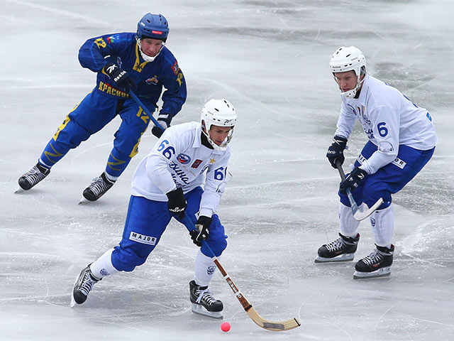 В России хоккей с мячом является третьим видом спорта по популярности