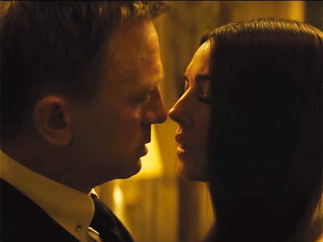 В Сети опубликован первый полноценный трейлер нового фильма "бондианы" - "007: Спектр"