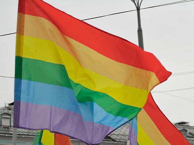 Власти Архангельска ответили на заявку представителей секс-меньшинств по поводу проведения в городе парада 2 августа, в День ВДВ. Как и предполагали ЛГБТ-активисты, на их просьбу чиновники ответили отказом