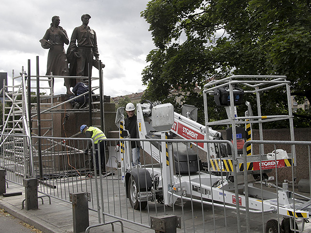 Литва, в столице которой 21 июля завершился демонтаж советских скульптур, готова передать монументы России