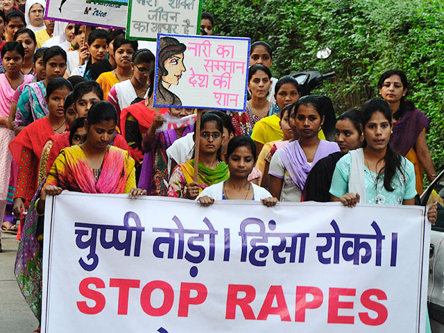 В Индии проведут операцию по прерыванию беременности 14-летней пациентке, зачавшей после изнасилования. Процедура запланирована на сегодня, 31 июля