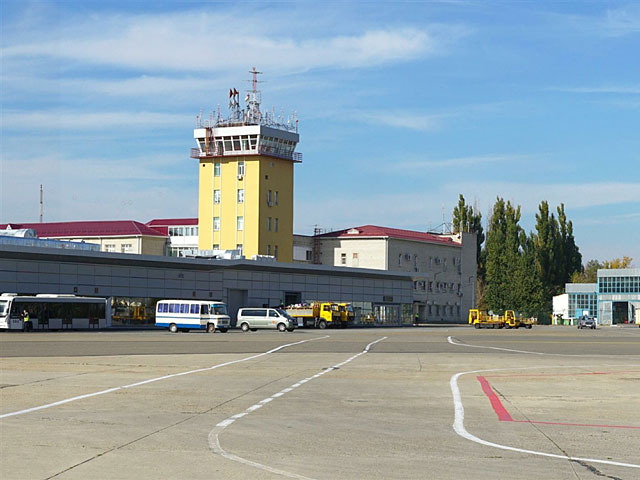 Пассажирский Boeing авиакомпании Air Kyrgyzstan из Бишкека ошибочно приземлился на строящуюся взлетно-посадочную полосу (ВПП) аэропорта Краснодара