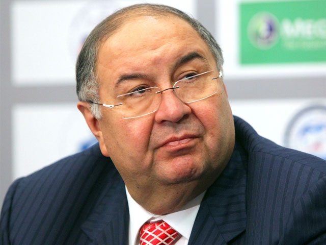 Алишер Усманов подарил Российскому футбольному союзу миллиард рублей