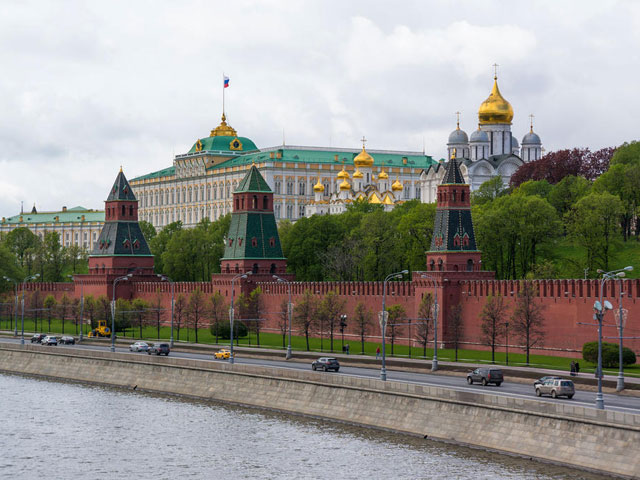 В сентябре в России появится экспертная рабочая группа при администрации президента, которая займется обсуждением корректировки законов об НКО