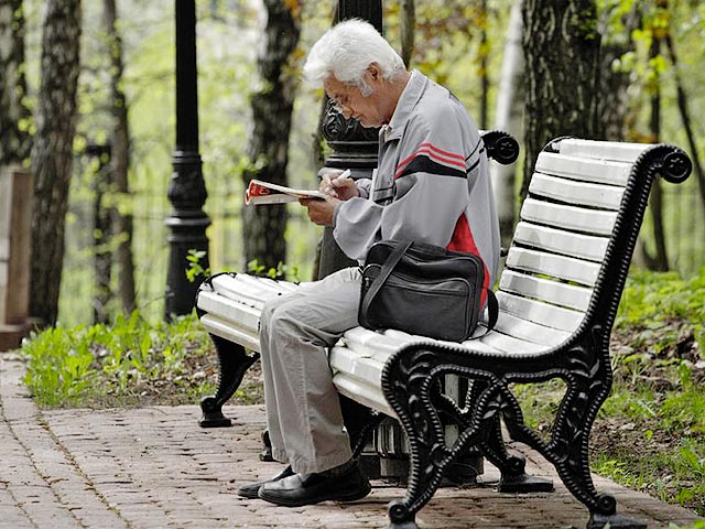 Пенсионеры в России стали намного здоровее и продолжительность их жизни улучшилась, а вот уровень занятости до сих пор остается одним из наиболее низких в Европе