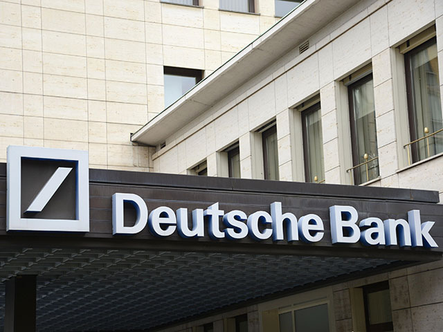 За отмывание денег в России Deutsche Bank грозит многомиллиардный штраф, узнала пресса