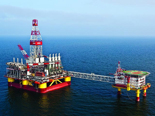 Сделка по покупке международной нефтехимической и нефтесервисной компанией Schlumberger 46% акций российской Eurasia Drilling задерживается из-за позиции Федеральной службы безопасности