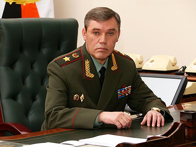 Начальнику Генштаба РФ Валерию Герасимову доставили повестку с вызовом на допрос в СБУ