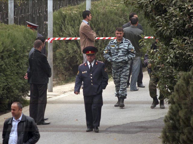 В столице Таджикистана Душанбе совершена очередная атака на силовиков: один милиционер убит, несколько ранены
