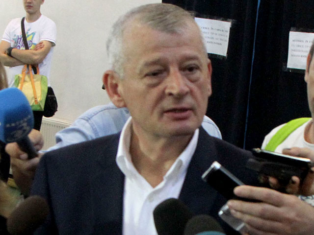 Мэр Бухареста Сорин Опреску задержан по подозрению в получении взятки в 25 тысяч евро от руководителя одного из подразделений столичной администрации