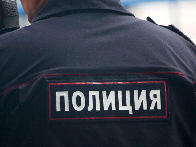 Накануне Единого дня голосования костромская полиция призвала журналистов, которые будут освещать выборы губернатора и депутатов, использовать жилеты с надписью "Пресса"