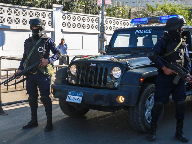 В Египте полицейские по ошибке убили 12 мексиканских туристов, приняв их за террористов