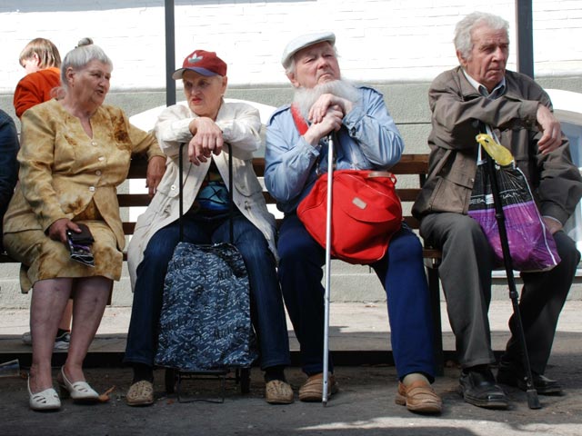 "Ведомости": Пенсионный возраст в России может быть увеличен уже в следующем году