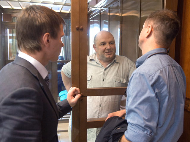 Бывший радиоинженер Главного разведывательного управления Минобороны РФ Геннадий Кравцов признан виновным в государственной измене