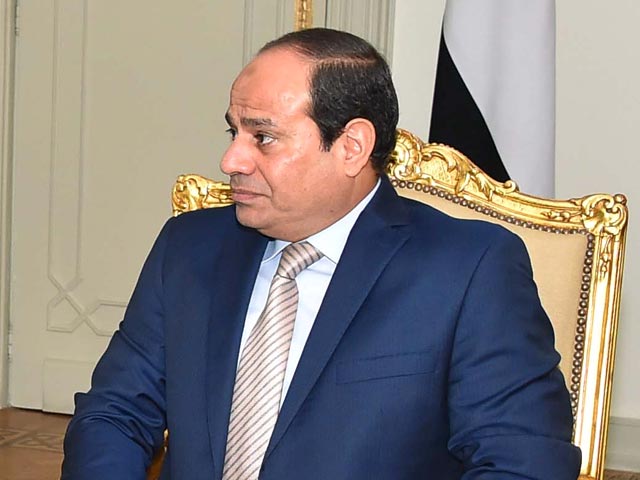 Президент Египта Абдель Фаттах ас-Сиси подписал указ об амнистии 100 заключенных, среди которых и осужденный на три года руководитель корреспондентского пункта англоязычного телеканала Al Jazeera Мухаммед Фахми