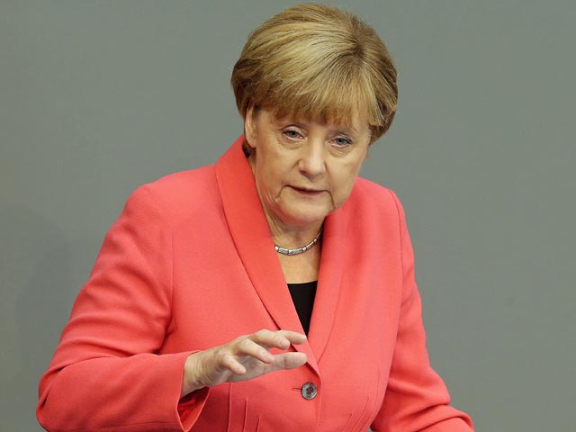 Миграционный кризис в ЕС можно решить только совместно с Россией и США, заявила Меркель