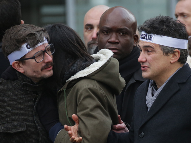 Рено Лузье (слева) уйдет из Charlie Hebdo в конце сентября, а Патрик Пеллу (справа), вероятно, покинет журнал в начале следующего года
