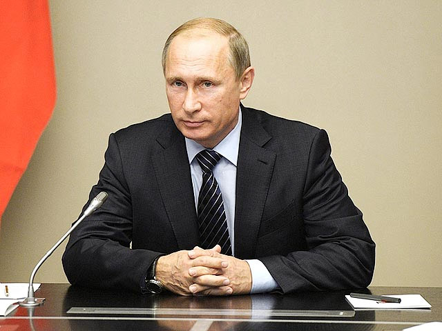 Президент России Владимир Путин распорядился возвести в Москве мемориал жертвам политических репрессий