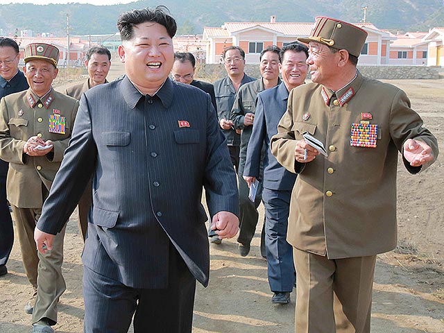 Лидер КНДР Ким Чен Ын отметил, что его страна готова противостоять любой войне, развязанной СШ